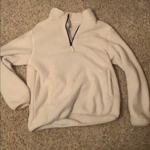 XL fluffy white zip up! Super comfy!